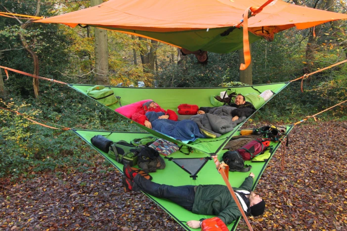 hanging tents